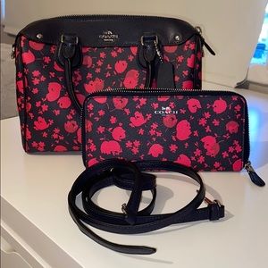 Coach matching purse and wallet